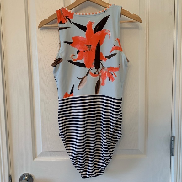 Albion Fit Bombshell One Piece - Picture 5 of 8